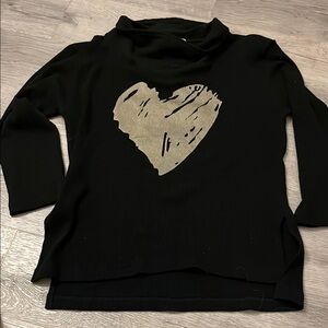 Victoria Black Sweater with Gold Heart Design Hi Lo SZ M